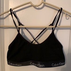 Calvin Klein Brallete